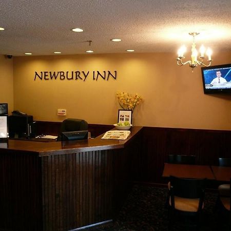 Newbury Inn Brookfield Exterior photo